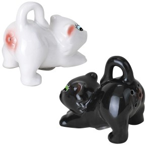 Cat butt salt and pepper shakers